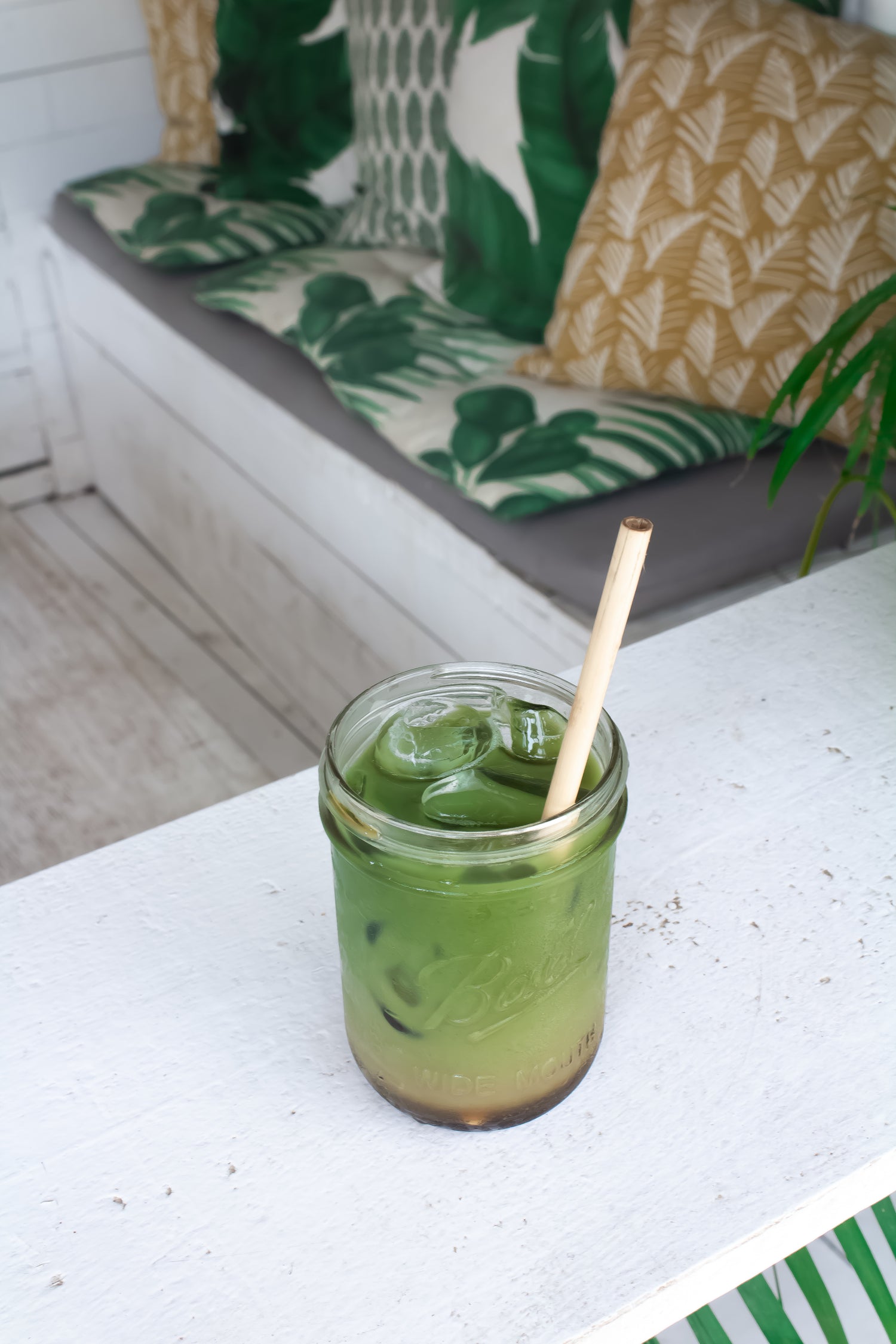 Healthy green juice on ice